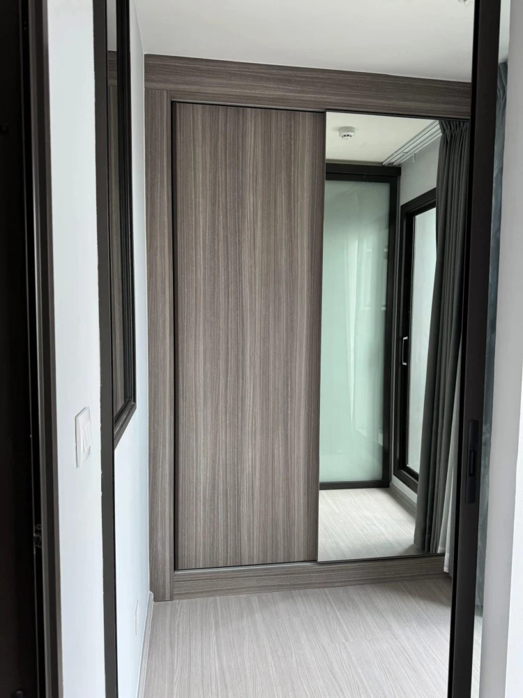 ให้เช่า Life Sathorn Sierra 1 ห้องนอน 1 ห้องน้ำ มาพร้อมWalk-in Closet ในทำเลดี ห้ามพลาด