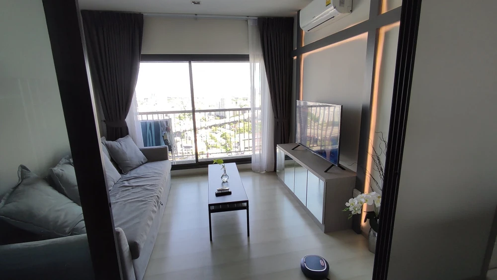 ให้เช่า  Life Sukhumvit 48 ห้องพร้อมอยู่ เฟอร์ครบ หิ้วกระเป๋ามาได้เลย+++