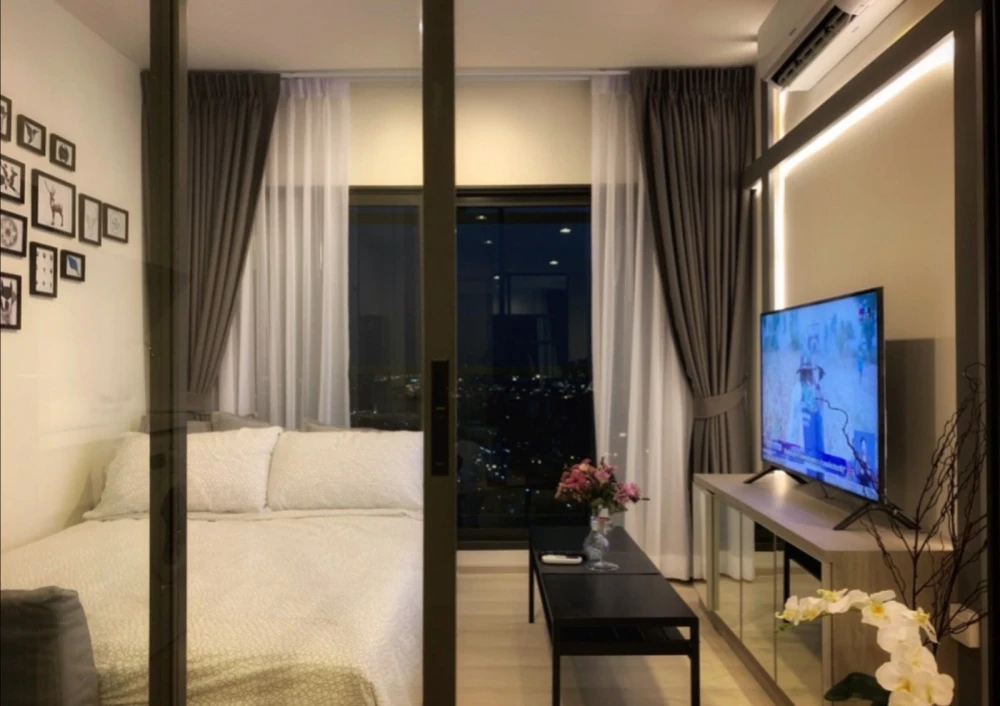ให้เช่า  Life Sukhumvit 48 ห้องพร้อมอยู่ เฟอร์ครบ หิ้วกระเป๋ามาได้เลย+++