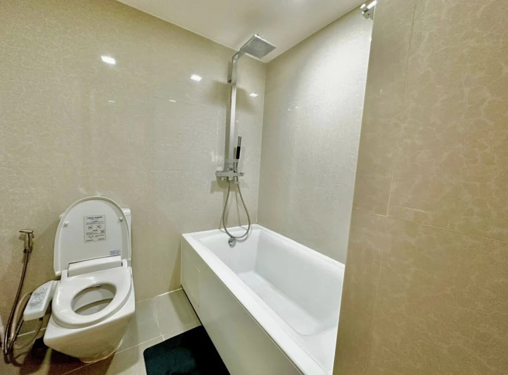 ให้เช่า Liv@49 (Sukhumvit 49) ชั้น 6 ห้องแต่งครบ พร้อมอยู่ จองเลย ห้ามพลาด