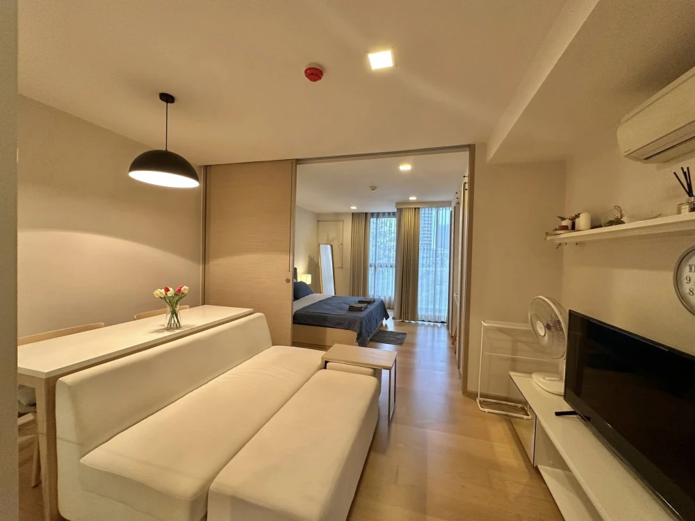 ให้เช่า Liv@49 (Sukhumvit 49) ชั้น 6 ห้องแต่งครบ พร้อมอยู่ จองเลย ห้ามพลาด