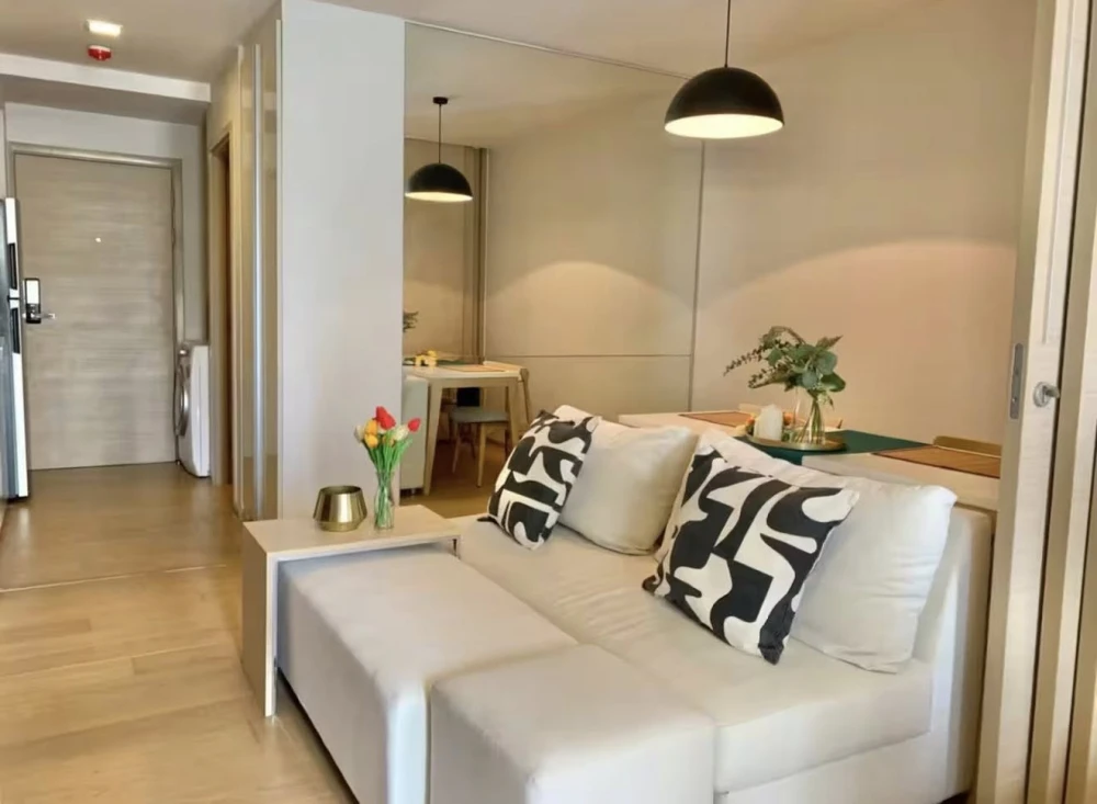 ให้เช่า Liv@49 (Sukhumvit 49) ชั้น 6 ห้องแต่งครบ พร้อมอยู่ จองเลย ห้ามพลาด