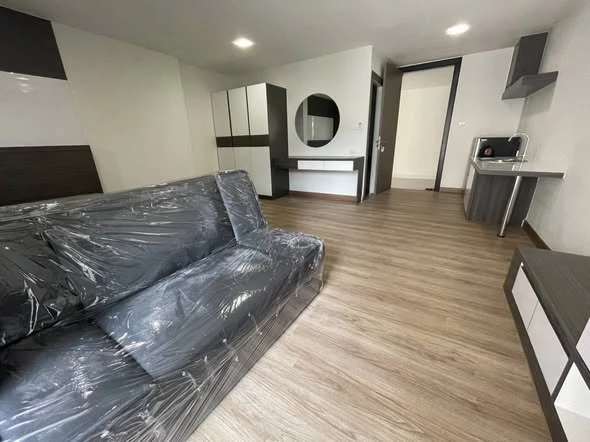 ให้เช่า Living Avenue Bangsaen ห้องน่าอยู่ กว้างขวาอยู่สบาย ราคาสบายกระเป๋า จองเลย