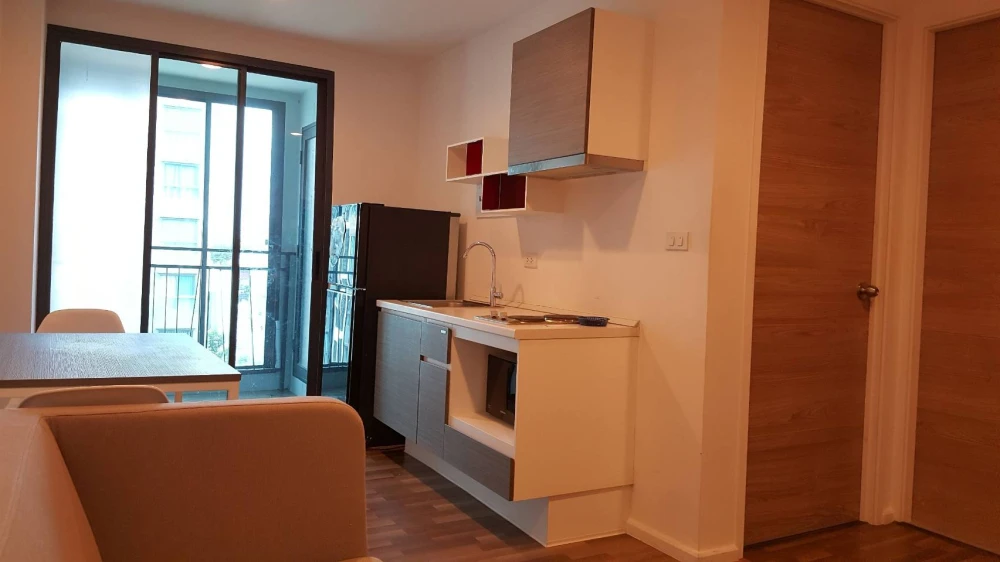 ให้เช่า Living Nest  รามคำแหง ห้องน่าอยู่ วิ่งอำนวยความสะดวกครบครัน เฟอร์ครบ รีบจองกันไวๆๆนะจ๊ะ