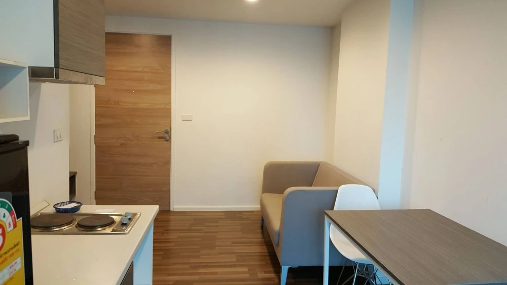 ให้เช่า Living Nest  รามคำแหง ห้องน่าอยู่ วิ่งอำนวยความสะดวกครบครัน เฟอร์ครบ รีบจองกันไวๆๆนะจ๊ะ