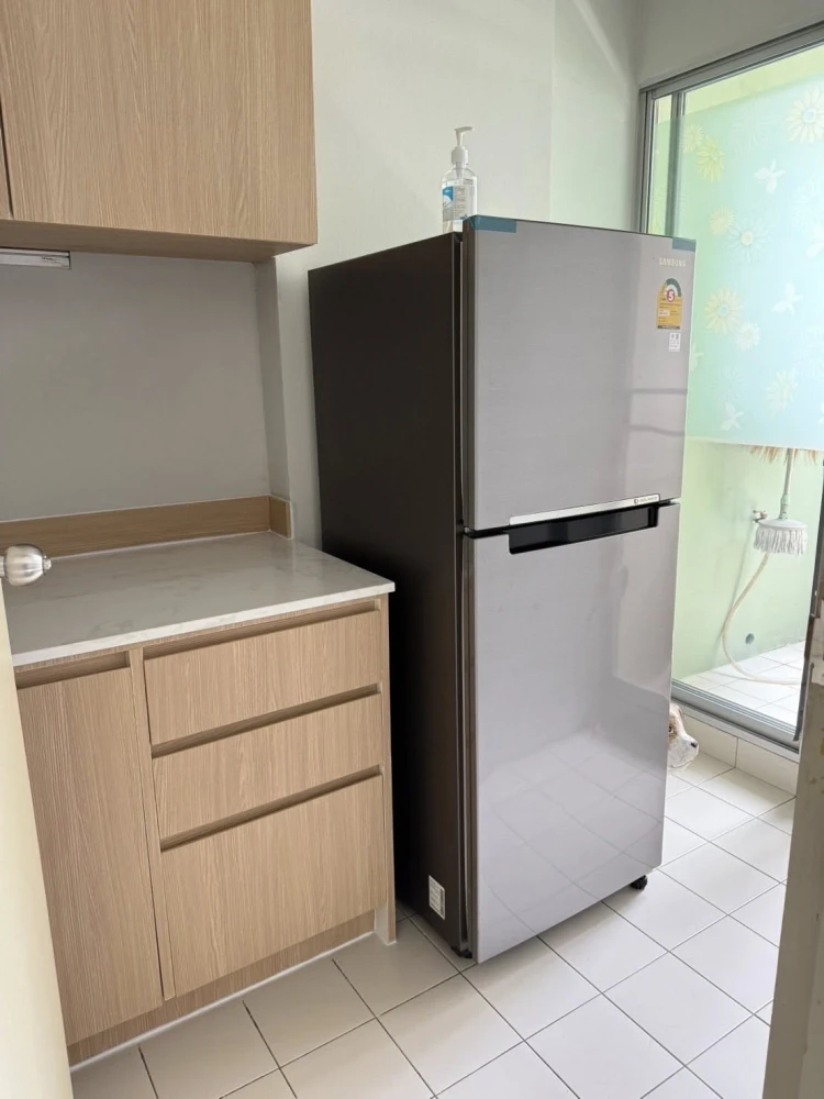 ให้เช่า Lumpini Center Sukhumvit 77 ห้องกว้างพื้นที่ใช้สอยเยอะ มาพร้อมเฟอร์ครบครัน หิ้วกระเป๋าเข้าอยู่ได้เลยจ้า
