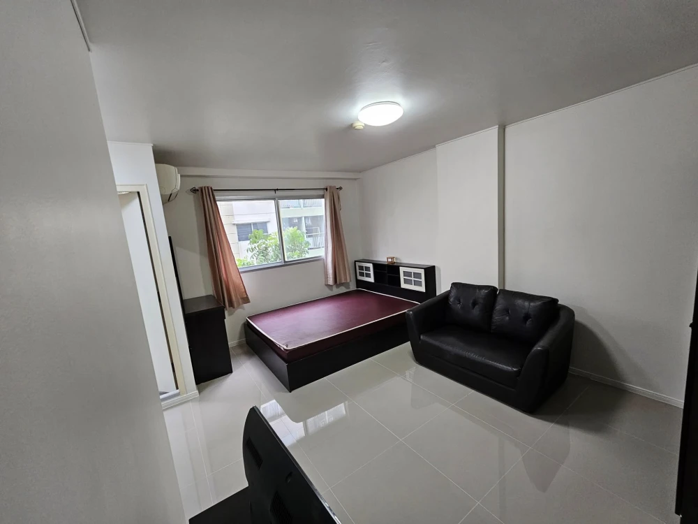 ให้เช่า Lumpini Codotown Chonburi - Sukhumvit ชั้น 4 ห้องแต่งครบ น่าอยู่ จองเลย