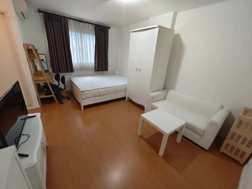 ให้เช่า Lumpini Codotown Chonburi - Sukhumvit ห้องน่าอยู่ ชั้น 6 ใกล้บันไดหนีไฟ เฟอร์ครบครัน จองเลย