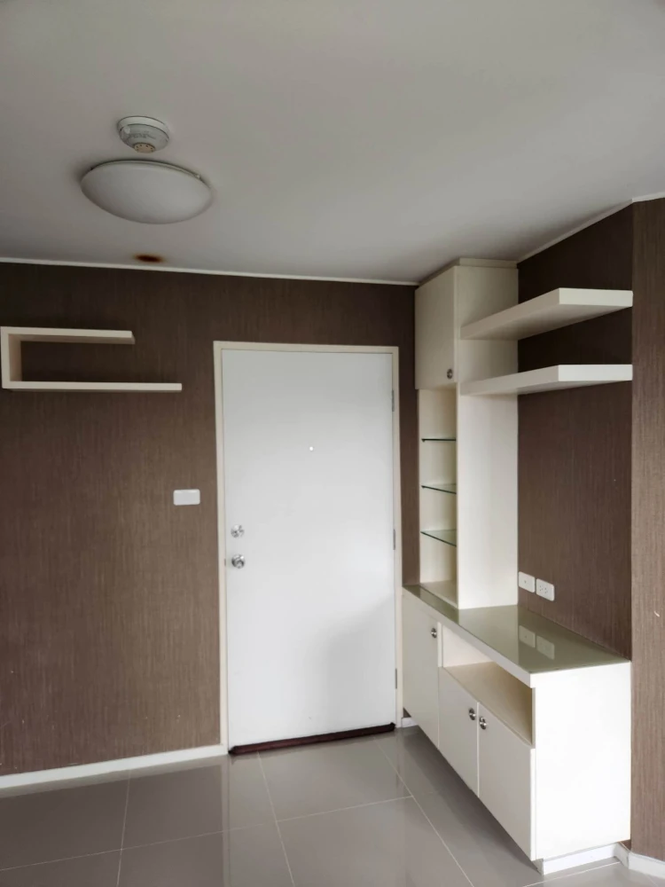 ให้เช่า Lumpini Codotown Chonburi - Sukhumvit ห้องพร้อมอยู่ เฟอร์พร้อม ราคาสบายกระเป๋า จองเลย