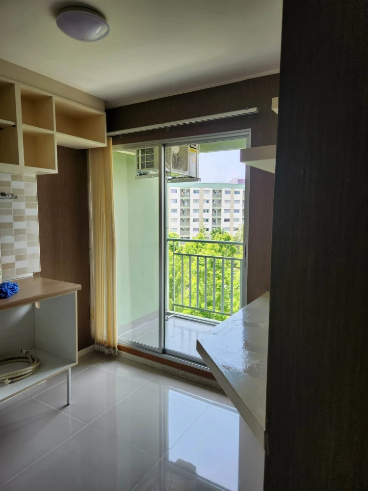 ให้เช่า Lumpini Codotown Chonburi - Sukhumvit ห้องพร้อมอยู่ เฟอร์พร้อม ราคาสบายกระเป๋า จองเลย