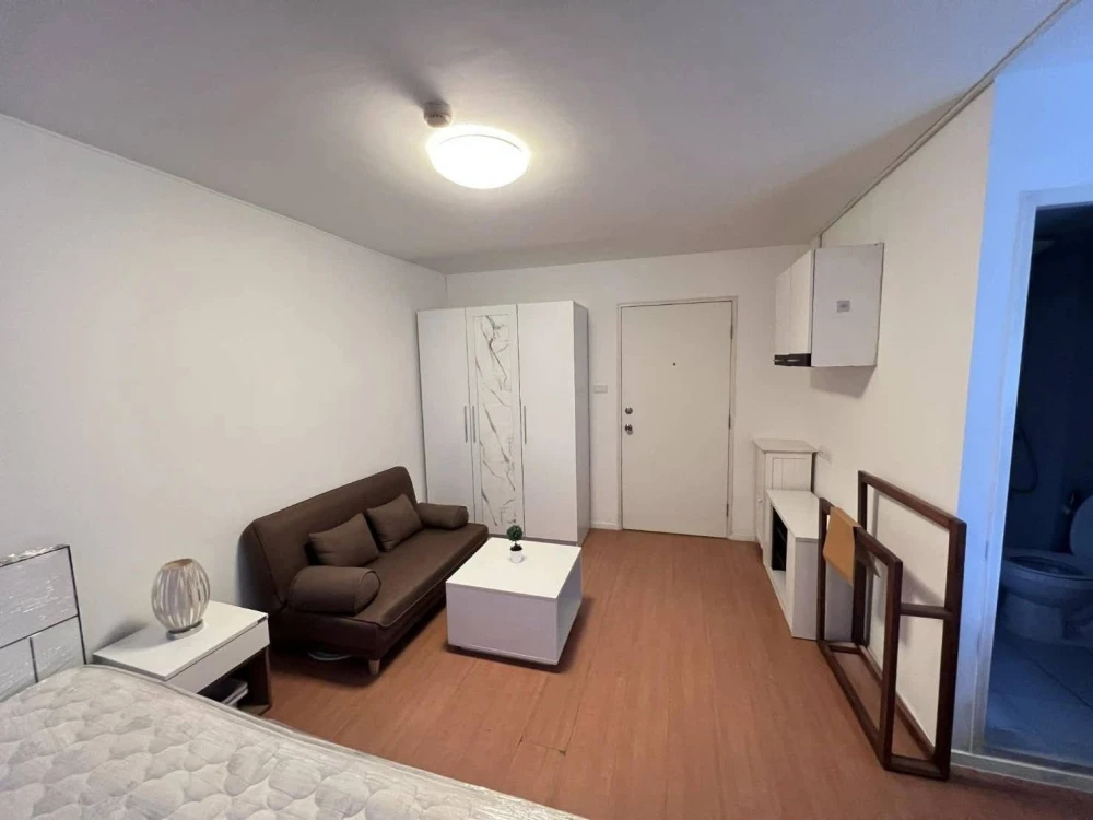 ให้เช่า Lumpini Codotown Chonburi - Sukhumvit ห้องพร้อมอยู่ เฟอร์พร้อม ราคาสบายกระเป๋า จองเลย