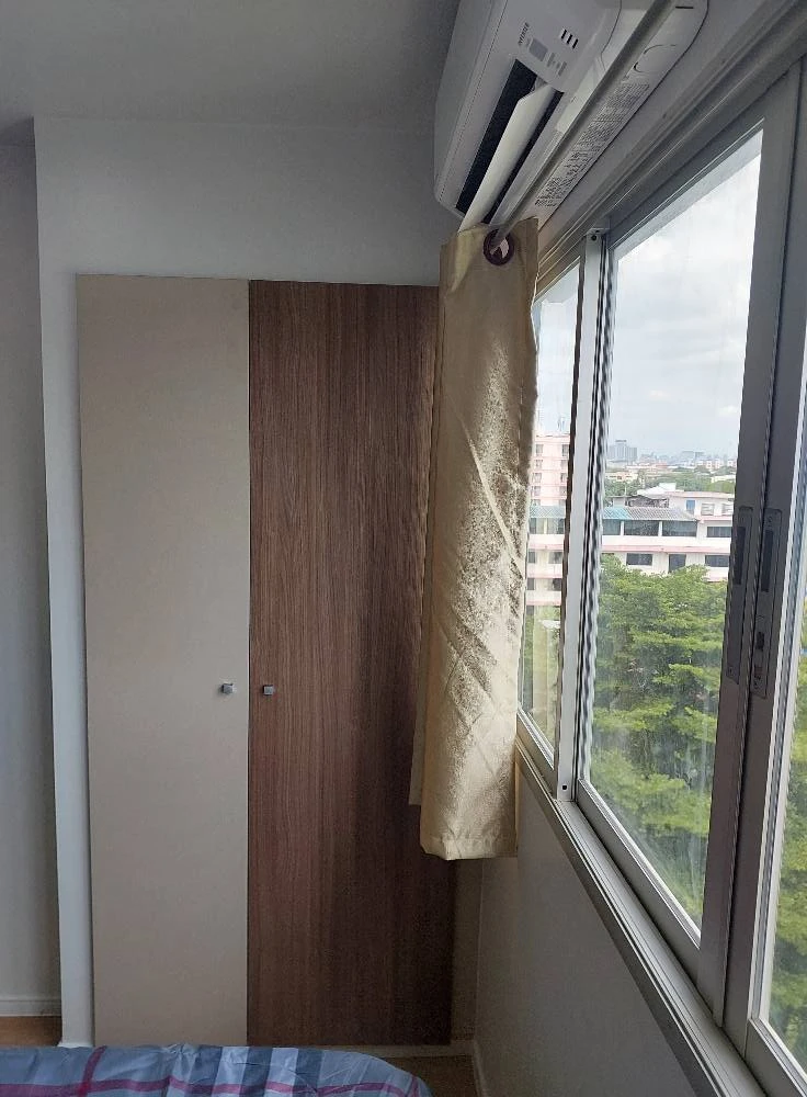 ให้เช่า Lumpini Condo Town Nida-Serithai ห้องพร้อมอยู่ เฟอร์ครบ มาแต่ตัวเข้าอยู่ได้เลย!!!