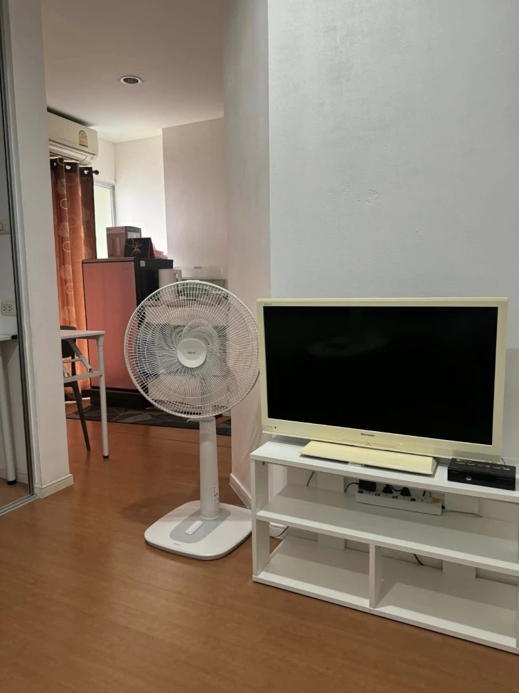 ให้เช่า Lumpini Condo Town Ramindra-Lat Pla Khao ชั้น 4 ห้องน่าอยู่ แต่งครบ จองเลย