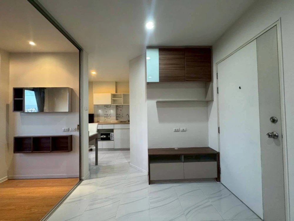 ให้เช่า Lumpini Condo Town Ramindra-Lat Pla Khao ชั้น 4 แต่งครบ น่าอยู่ จองเลย