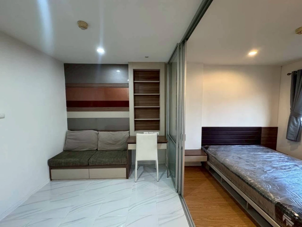 ให้เช่า Lumpini Condo Town Ramindra-Lat Pla Khao ชั้น 4 แต่งครบ น่าอยู่ จองเลย