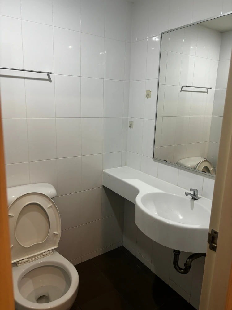 ให้เช่า Lumpini Condo Town Ramindra-Lat Pla Khao ห้องน่าอยู่ ชั้นไม่สูง ราคาสบายกระเป๋า