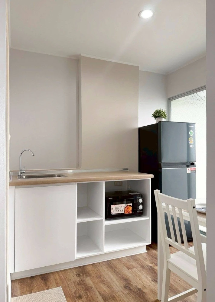 ให้เช่า Lumpini Condo Town Ramindra-Lat Pla Khao ห้องน่าอยู่ ชั้น 8 เฟอร์นิเจอร์ครบครัน ไม่จองไหวหรอ