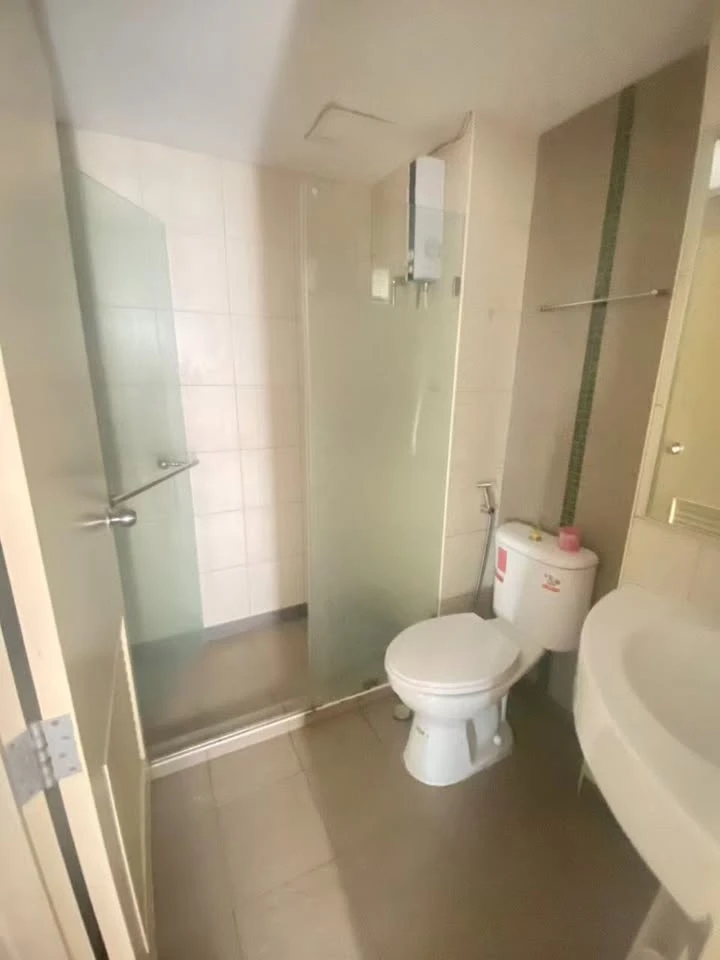 ให้เช่า Lumpini Condo Town Ramintra – Nawamin ห้องพร้อมเฟอร์ ราคาดีสบายกระเป๋า มาแต่ตัวเข้าอยู่ได้เลย!!!