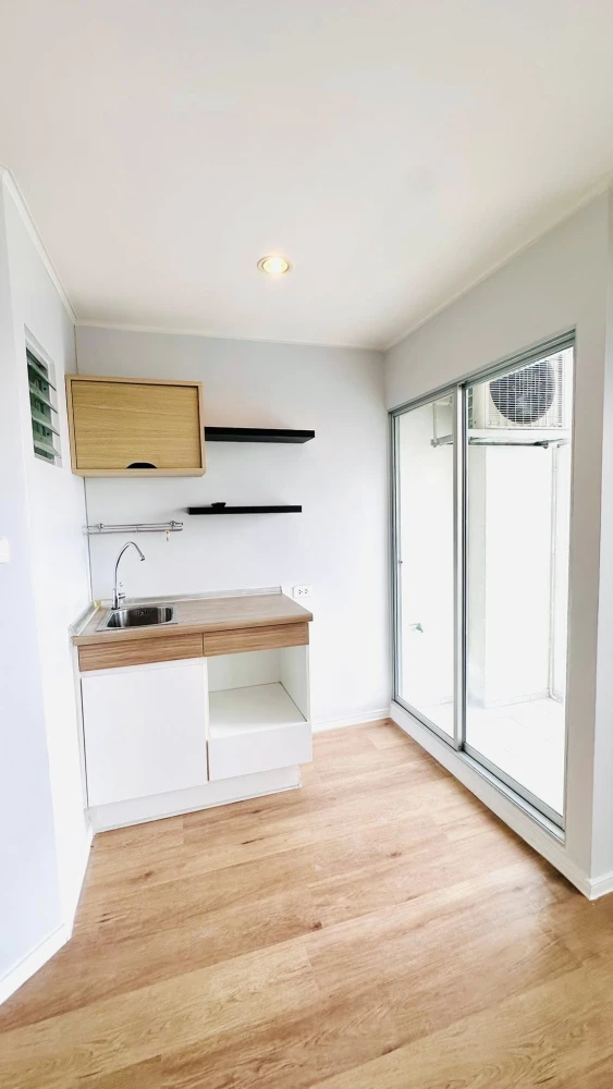 ให้เช่า Lumpini Condo Town Ramintra – Nawamin ห้องสตูดิโอ ทำเลดี วิวสวย ไม่บล็อค จองเลย
