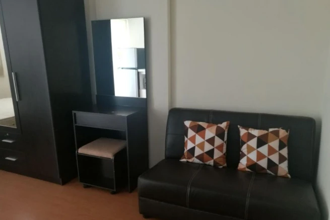ให้เช่า Lumpini Condo Town Rattanathibet ชั้น 4 ห้องแต่งครบ น่าอยู่ จองเลย ด่วนๆ