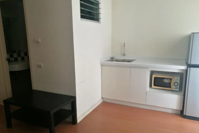 ให้เช่า Lumpini Condo Town Rattanathibet ชั้น 4 ห้องแต่งครบ น่าอยู่ จองเลย ด่วนๆ