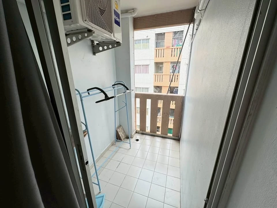 ให้เช่า Lumpini Condo Town Rattanathibet ห้องพร้อมอยู่ ราคาสบายกระเป๋า หิ้วกระเป๋ามาได้เลย ด่วน!!!