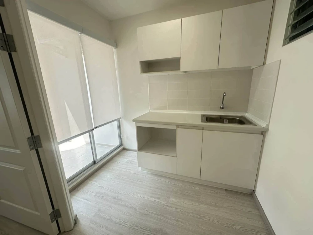 ให้เช่า Lumpini Condo Town Rattanathibet ห้องพร้อมอยู่ เฟอร์พร้อม ราคาสบายกระเป๋า จองเลย