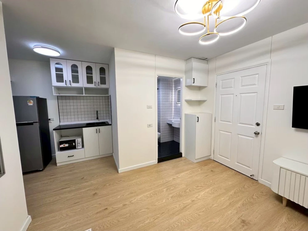 ให้เช่า Lumpini Condotown Bodindecha-Ramkhamhaeng ห้องพร้อมอยู่ เฟอร์พร้อม ราคาสบายกระเป๋า จองเลย