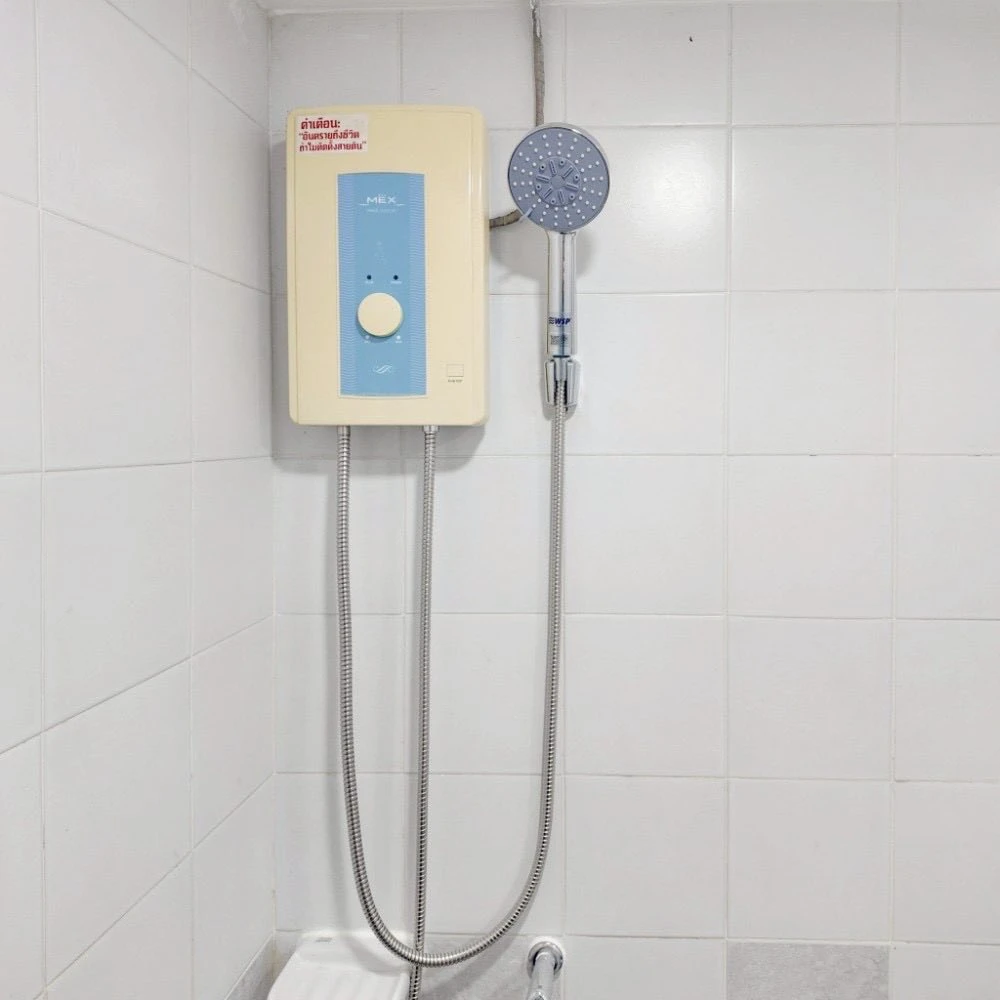 ให้เช่า  Lumpini Condotown Bodindecha-Ramkhamhaeng ห้องพร้อมอยู่ เฟอร์พร้อม ราคาสบายกระเป๋า สิ่งอำนวยความสะดวกครบครัน จองเลย