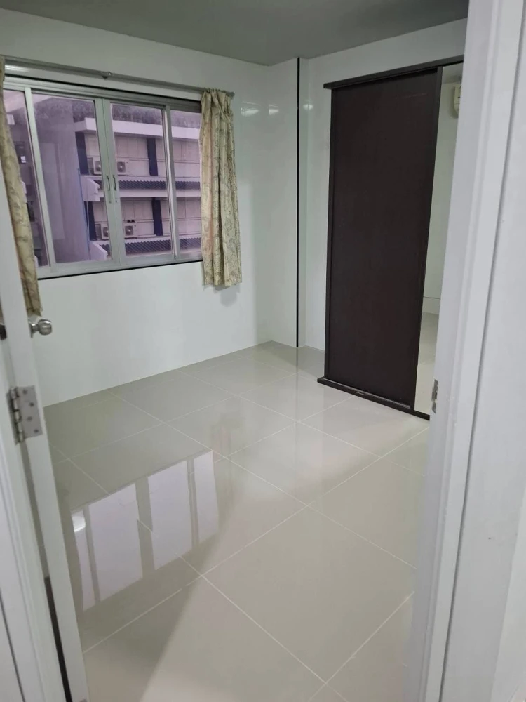 ให้เช่า Lumpini Condotown Bodindecha-Ramkhamhaeng ห้องเปล่า ราคาไม่แรง สายแต่งห้องไม่ควรรอช้า