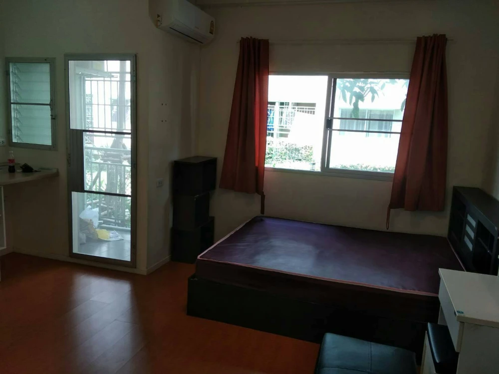 ให้เช่า Lumpini Condotown Chonburi - Sukhumvit ห้องชั้น 1 มาพร้อมเฟอร์นิเจอร์ครบครัน หิ้วกระเป๋าเข้าอยู่ได้เลยจ้า