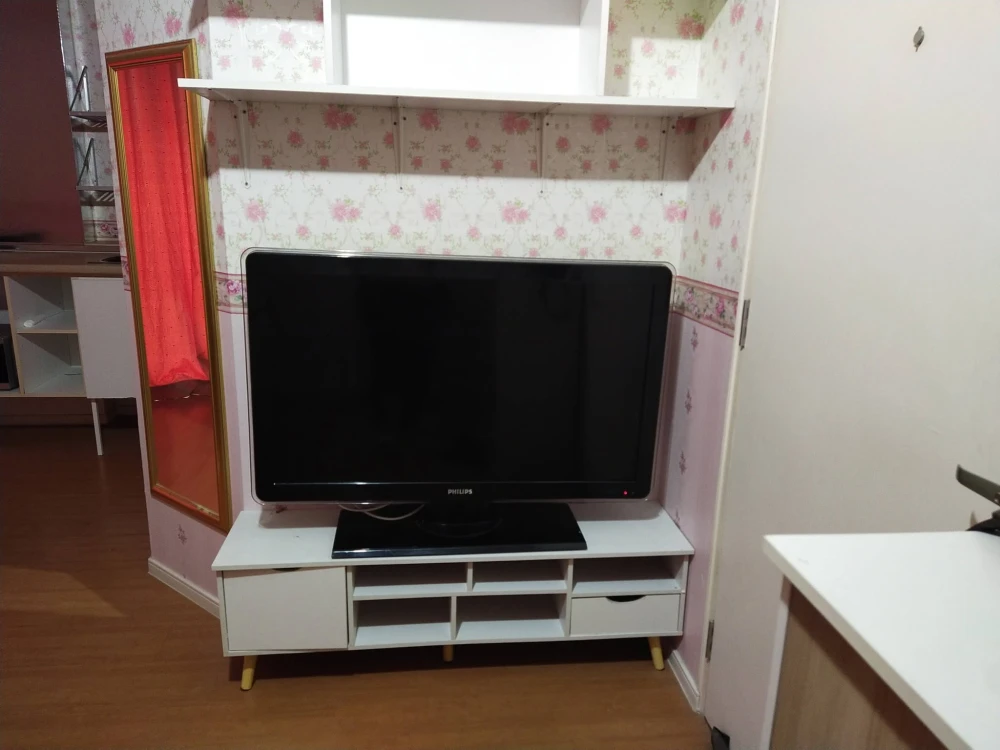 ให้เช่า Lumpini Condotown Chonburi - Sukhumvit ห้องน่าอยู่ ติดวอลเปเปอร์อย่างดี เฟอร์ครบ จองเลย