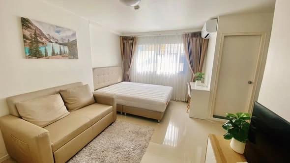 ให้เช่า Lumpini Condotown Chonburi - Sukhumvit ห้องแต่งสวยคุมโทน เฟอร์นิเจอร์ครบครัน หิ้วกระเป๋าเข้าอยู่ได้เลยจ้า