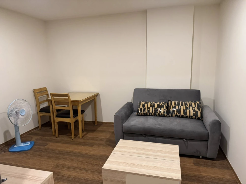 ให้เช่า  Lumpini Condotown Ekachai 48 ห้องกว้างอยู่สบาย จองเลย ราคาสบายกระเป๋า รีบจองเลย