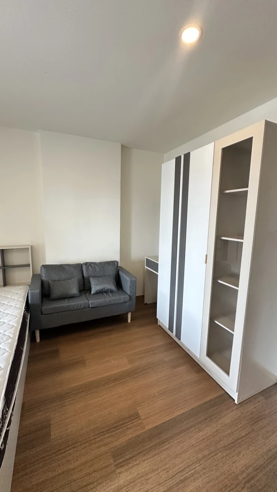 ให้เช่า Lumpini Condotown Ekachai 48 ห้องชั้น 7 มาพร้อมเฟอร์นิเจอร์และสิ่งอำนวยความสะดวกครบครัน จองเลย