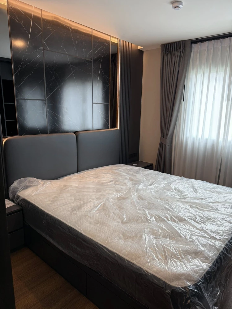 ให้เช่า Lumpini Condotown Ekachai 48 1 ห้องนอน 1 ห้องน้ำ บิ้วอินเฟอร์นิเจอร์อย่างดี ตกแต่งคุมโทน จองเลย