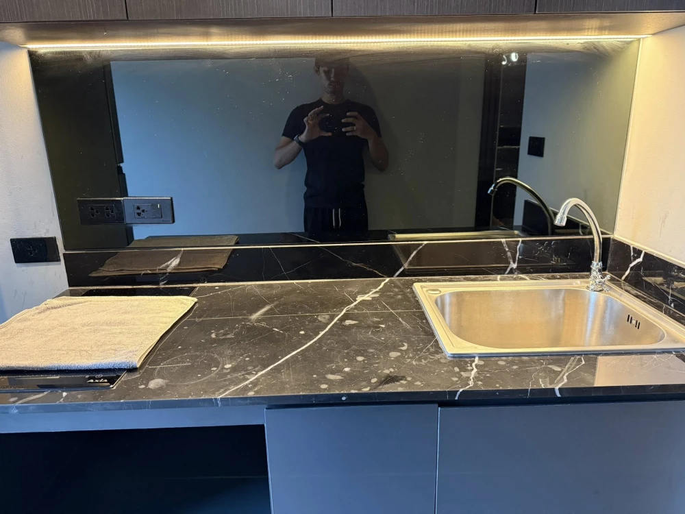 ให้เช่า Lumpini Condotown Ekachai 48 1 ห้องนอน 1 ห้องน้ำ บิ้วอินเฟอร์นิเจอร์อย่างดี ตกแต่งคุมโทน จองเลย