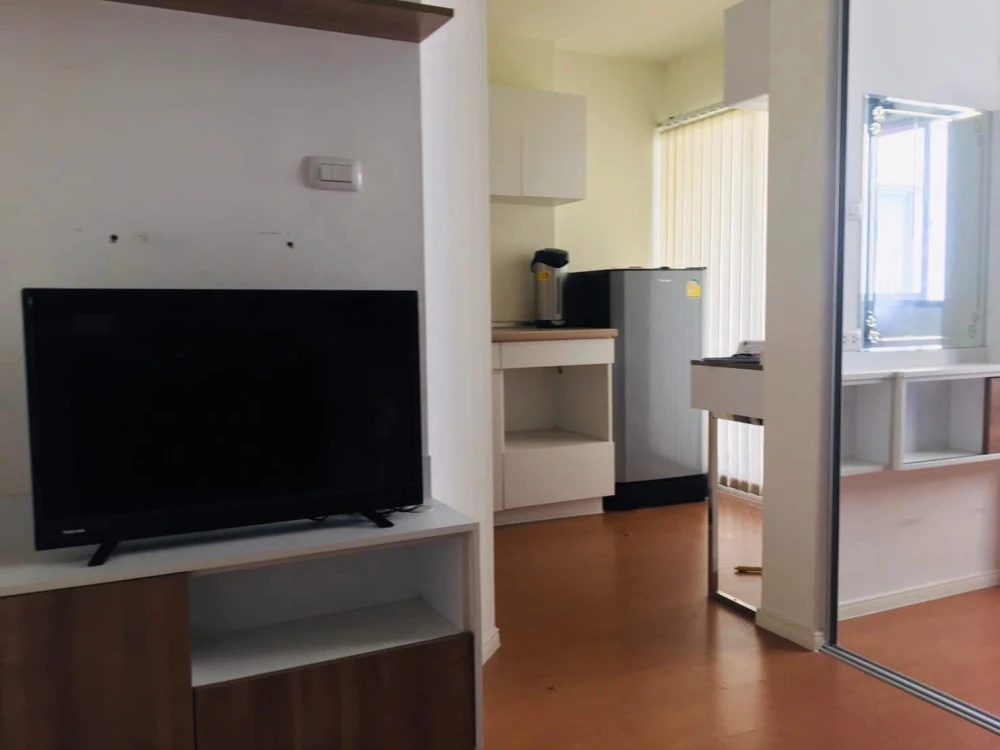 ให้เช่า Lumpini Condotown Nida-Serithai ชั้น 5 ห้องกั้นแต่งครบ จองเลย ห้ามพลาด