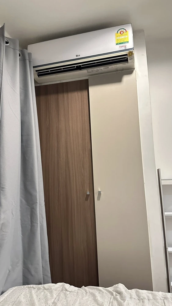 ให้เช่า Lumpini Condotown Nida-Serithai ห้องกั้น แต่งครบ พร้อมอยู่ จองเลย