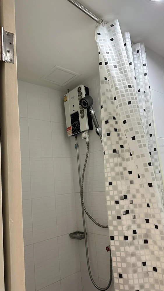 ให้เช่า Lumpini Condotown Nida-Serithai ห้องกั้น แต่งครบ พร้อมอยู่ จองเลย