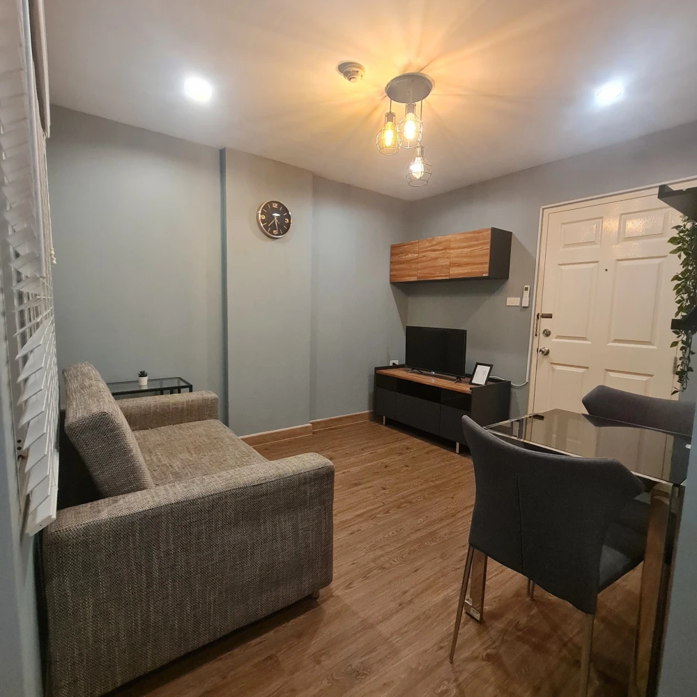 ให้เช่า LUMPINI CONDOTOWN RAMINDRA - LAKSI ชั้น 5 ห้องสวย แต่งครบ จองเลยจ้า