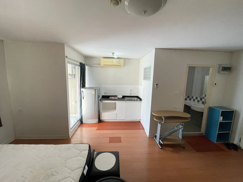 ให้เช่า LUMPINI CONDOTOWN RAMINDRA - LAKSI ห้องสตูดิโอ ชั้น 7 เฟอร์ครบครัน หิ้วกระเป๋าเข้าอยู่ได้เลยจ้า