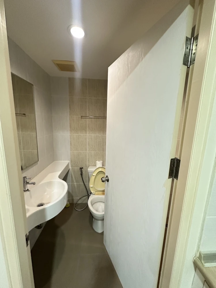 ให้เช่า Lumpini Park Nawamin-Si Burapha ห้องใหย่อยู่สบาย พื้นที่ใช้สอยเยอะ ต้องรีบมาจอง