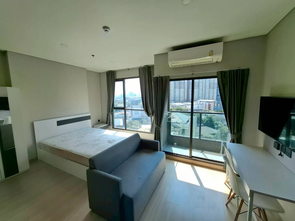 ให้เช่า Lumpini Park Phahol 32 ห้องพร้อมอยู่ เฟอร์พร้อม จองเลย