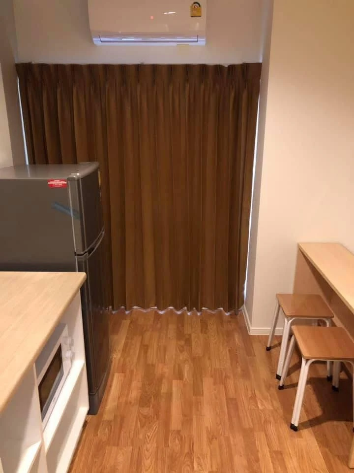 ให้เช่า Lumpini Park Phetkasem 98 ห้องชั้น 10 มาพร้อมเฟอร์นิเจอร์และเครื่องใช้ไฟฟ้าครบครัน จองเลย