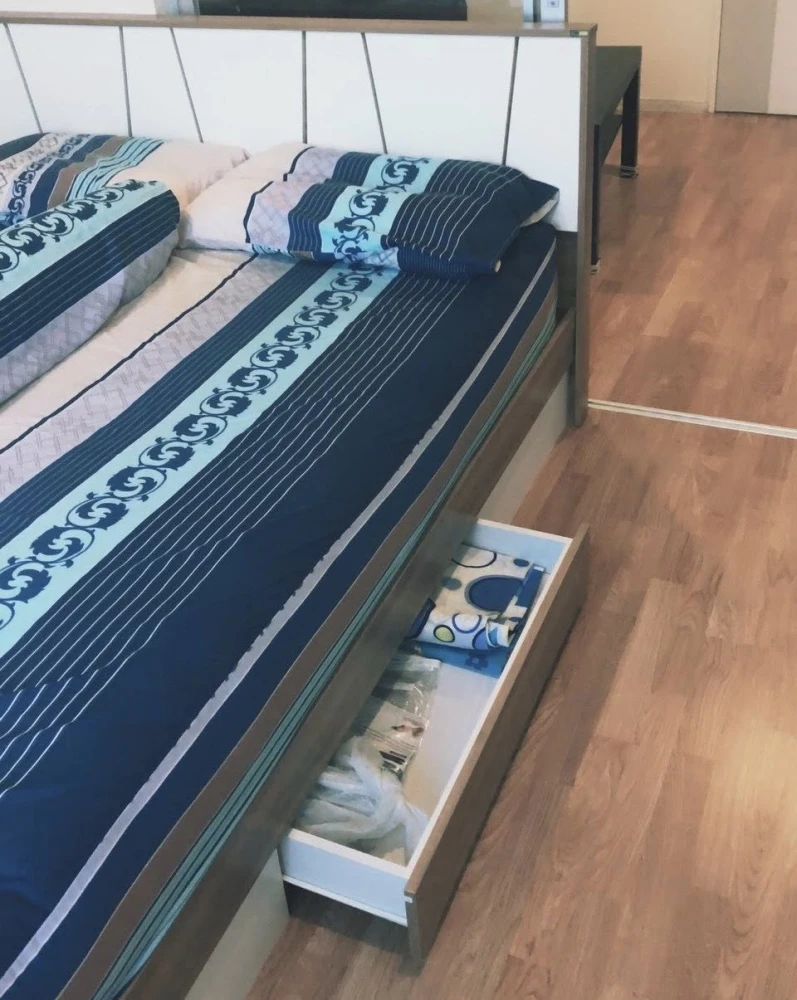 For rent: Lumpini Park Phetkasem 98, high floor unit, fully furnished. Book now!