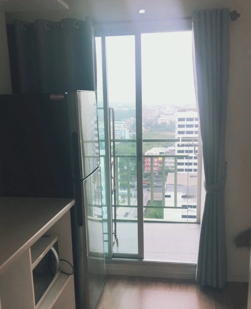 ให้เช่า Lumpini Park Phetkasem 98 ห้องพร้อม ชั้นสูงเฟอร์พร้อม จองเลย