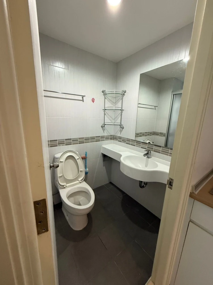 ให้เช่า Lumpini Park Rama 9–Ratchada ชั้น 21 วิวโปร่ง โล่ง น่าอยู่ จองเลย ห้ามพลาด