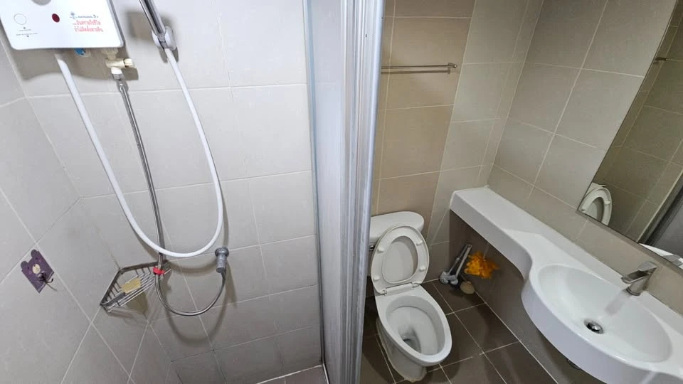 ให้เช่า Lumpini Park Rattanathibet-Ngamwongwan  ห้องพร้อมอยู่ เฟอร์พร้อม ราคาสบายกระเป๋า มาแต่ตัวเข้าอยู่ได้เลย รีบจองเลยก่อนพลาด!!!