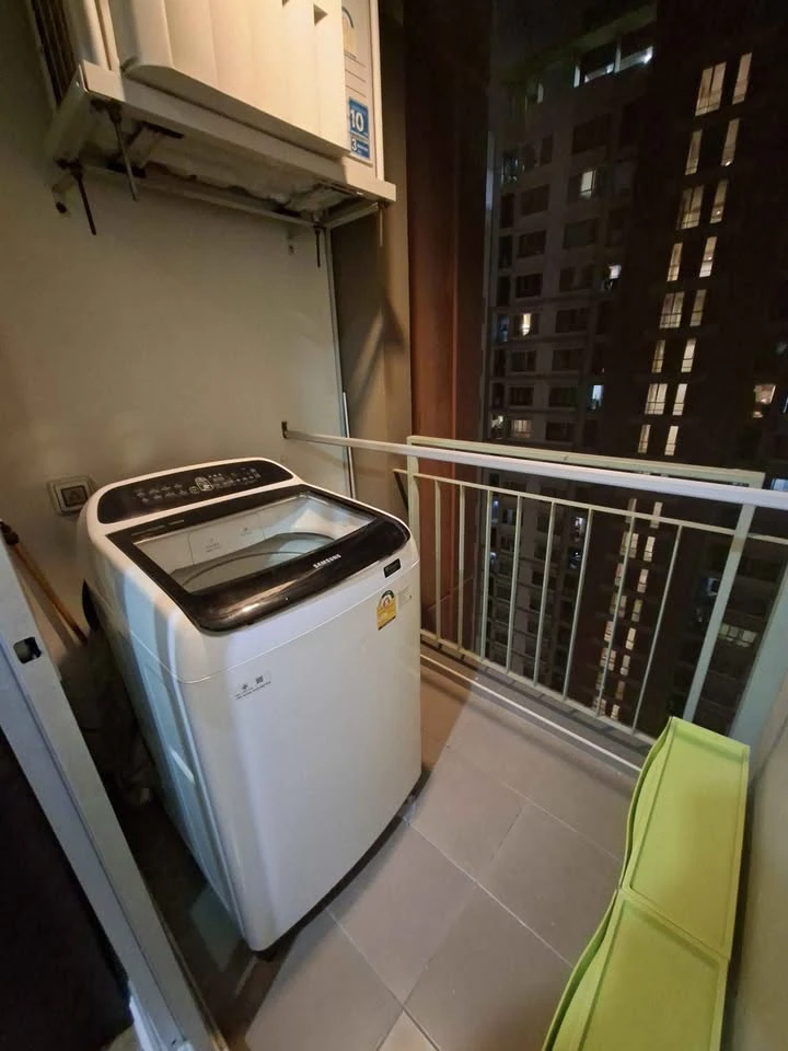 ให้เช่า Lumpini Park Riverside - Rama 3 ห้องสตูดิโอ ชั้นสูง วิวสวย เฟอร์ครบครัน จองเลย